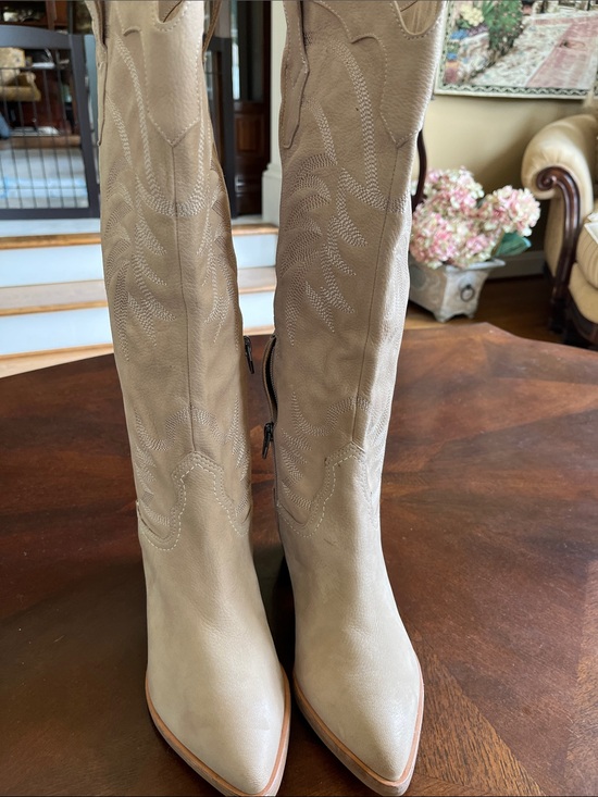 Dolce Vita Shoes - Dolce Vito, size 7
